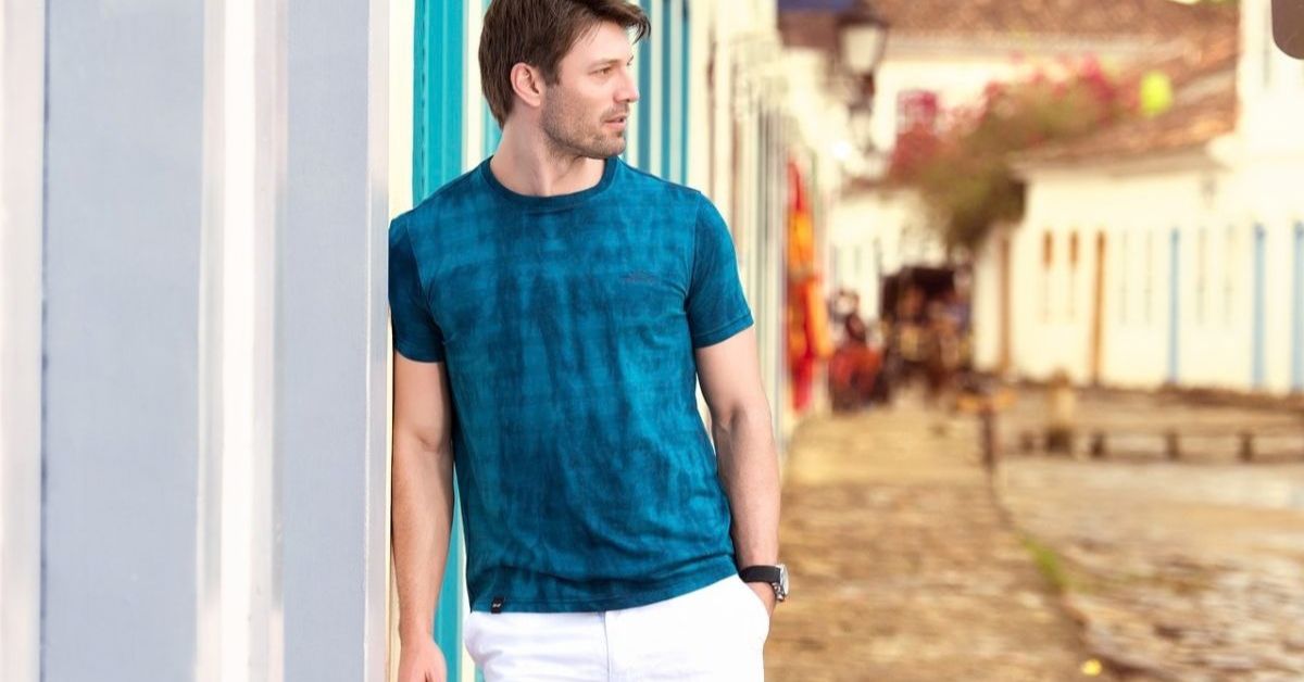 blue shirt